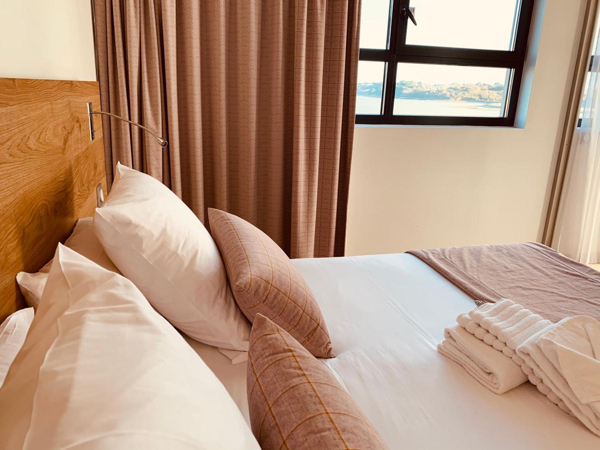 Le Nautica Hotel Perros-Guirec Exterior photo