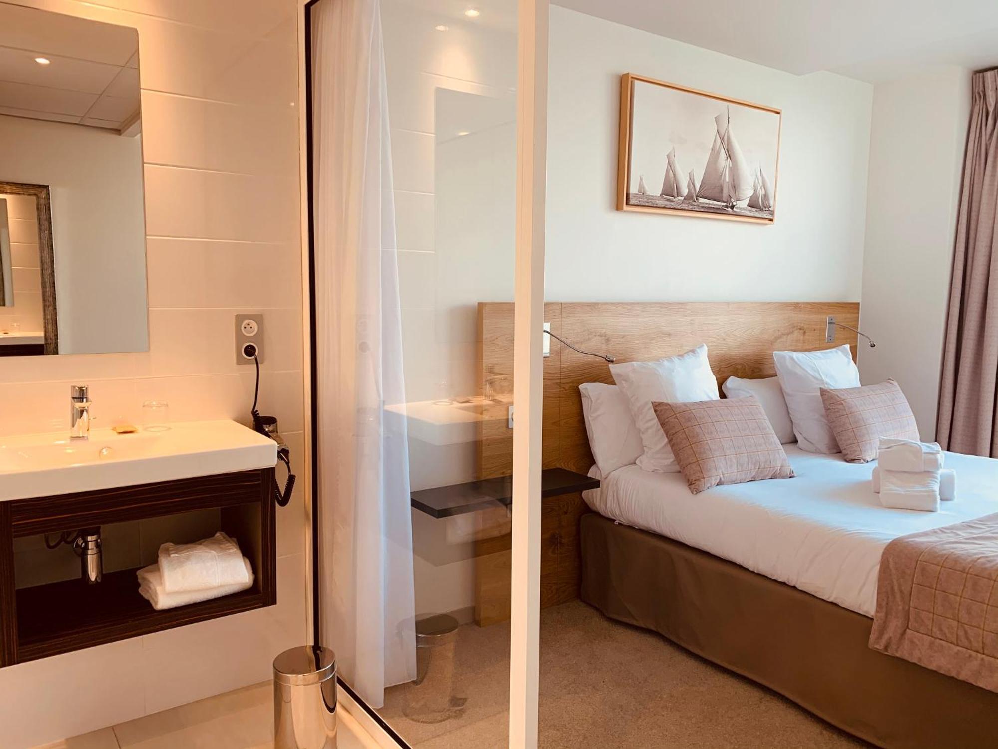 Le Nautica Hotel Perros-Guirec Exterior photo